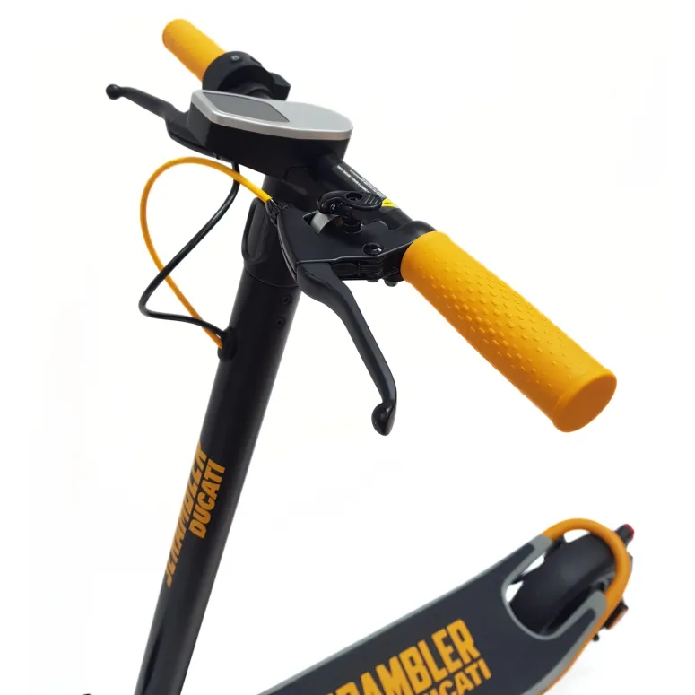 Hulajnoga Elektryczna Ducati Scrambler City Cross-E Światła Ekran 350W