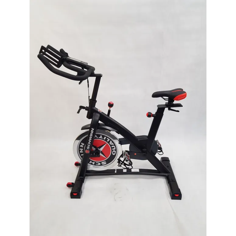 Rower Spinningowy Schwinn 700IC Indoor Cycling Treningowy LCD Do 136KG