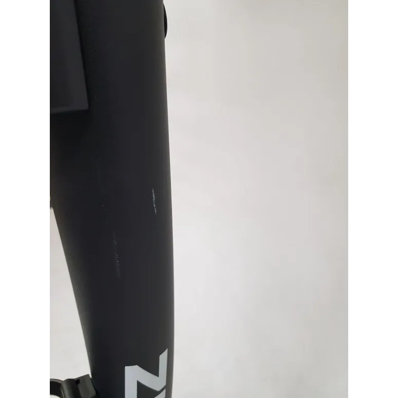 Rowerek Treningowy Stacjonarny ZIPRO Nitro RS Magnetyczny Domowy 150kg