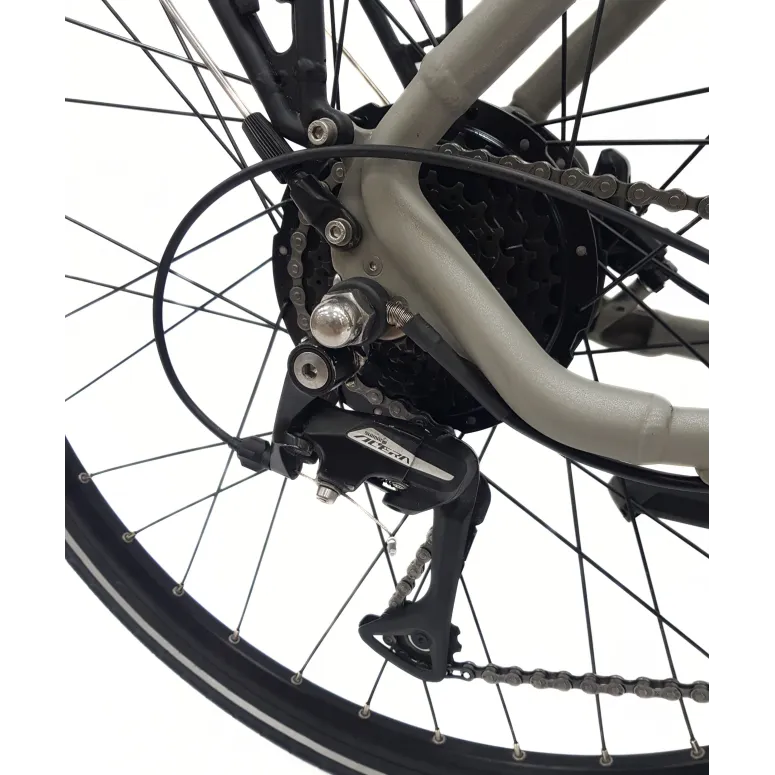 Elektryczny Rower Trekkingowy 28 Męski Hydraulika Cyngle Bagażnik Światła