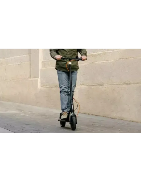 Hulajnoga Elektryczna Segway-Ninebot F2 PRO D 450W 20km/h IPX5 460Wh 55KM