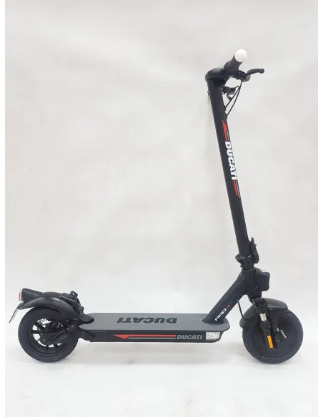 Hulajnoga Elektryczna Ducati Pro II Evo 350W 10" 20km/h 40km Amortyzatory