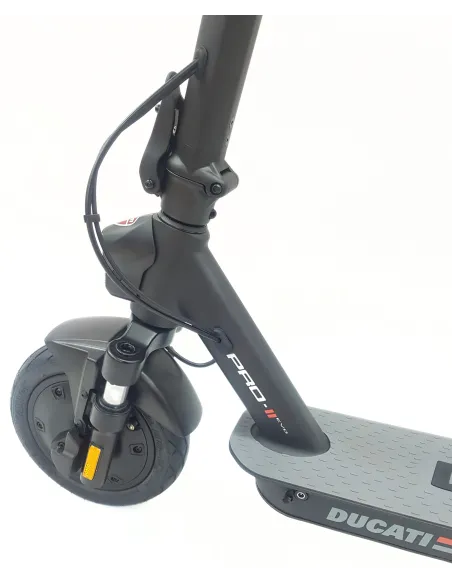 Hulajnoga Elektryczna Ducati Pro-II Plus 350W 20km/h 7,8Ah Zasięg Do 25 KM