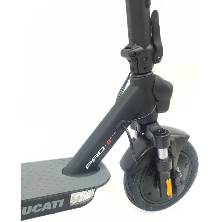 Hulajnoga Elektryczna Ducati Pro-II Plus 350W 20km/h 7,8Ah Zasięg Do 25 KM