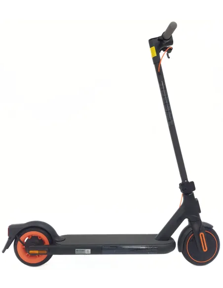Hulajnoga Elektryczna 20km/h Xiaomi Electric Scooter 4 GO Światła 450W 90kg