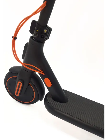 Hulajnoga Elektryczna 20km/h Xiaomi Electric Scooter 4 GO Światła 450W 90kg