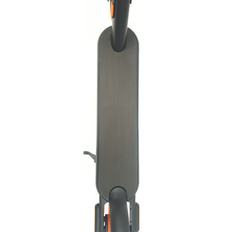 Hulajnoga Elektryczna 20km/h Xiaomi Electric Scooter 4 GO Światła 450W 90kg