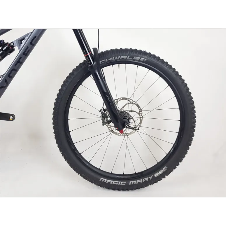 Rower Votec VE Elite 27,5 RockShox 180 Sram Magura