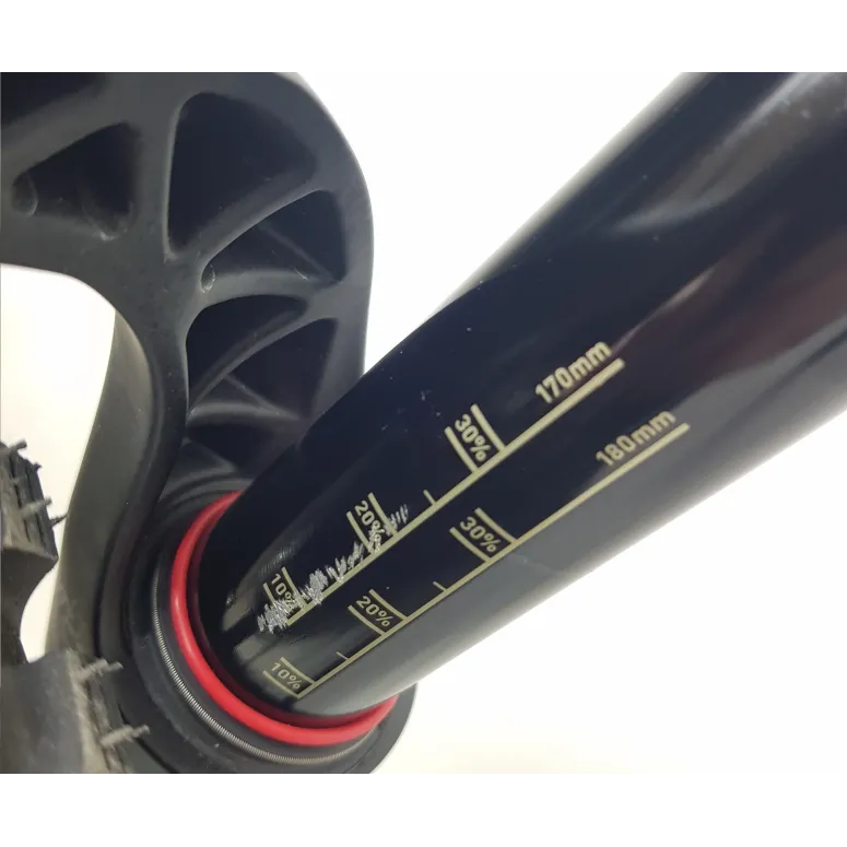 Rower Votec VE Elite 27,5 RockShox 180 Sram Magura