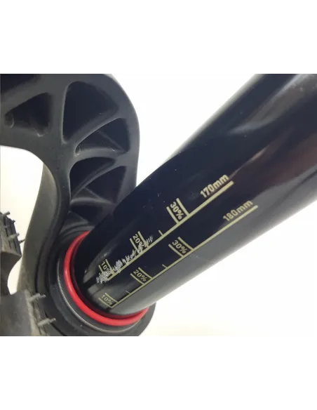 Rower Votec VE Elite 27,5 RockShox 180 Sram Magura