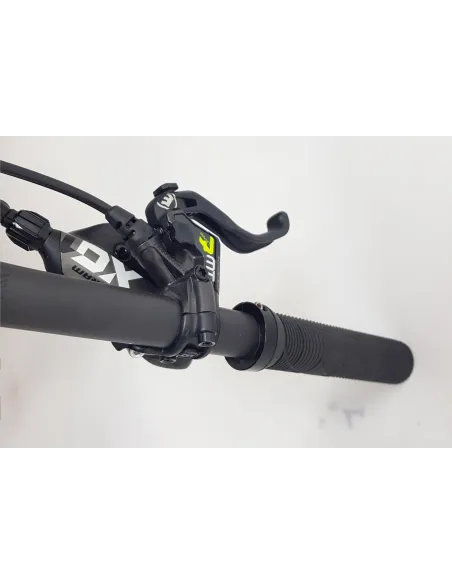 Rower Votec VE Elite 27,5 RockShox 180 Sram Magura