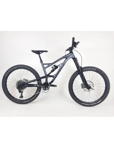 Rower Votec VE Elite 27,5 RockShox 180 Sram Magura