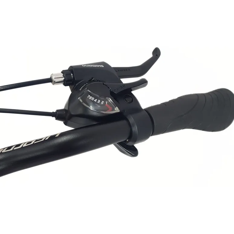 Rower Męski Trekkingowy 28 Alu Cyngle Tarcze Bagażnik Dzwonek Oświetlenie