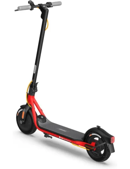 Hulajnoga Elektryczna Segway Ninebot D28D Światła 300W 7,65Ah 20km/h IPX5