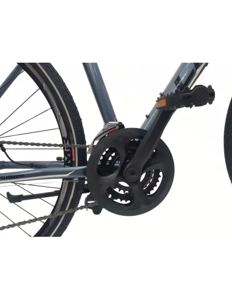 Rower Damski Trekkingowy 28 Aluminium Tarcze Cyngle Stopka Światła Dzwonek