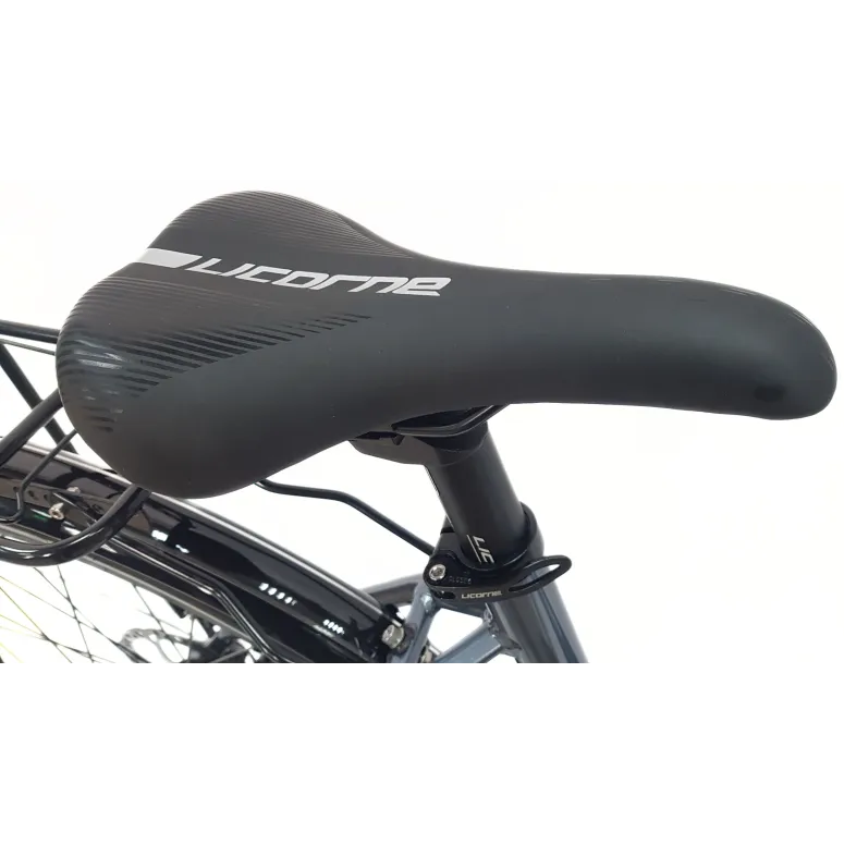 Rower Damski Trekkingowy 28 Aluminium Tarcze Cyngle Stopka Światła Dzwonek