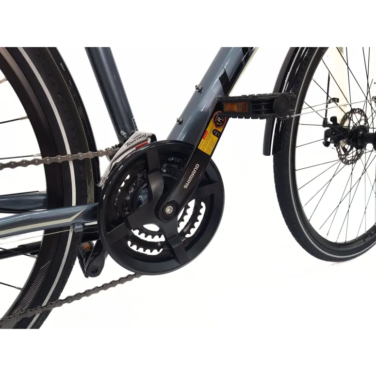 Rower Damski Trekkingowy 28 Aluminium Tarcze Cyngle Stopka Światła Dzwonek