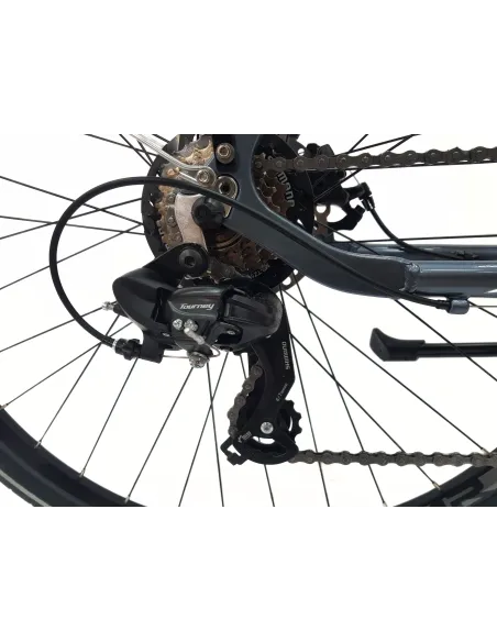 Rower Damski Trekkingowy 28 Aluminium Tarcze Cyngle Stopka Światła Dzwonek