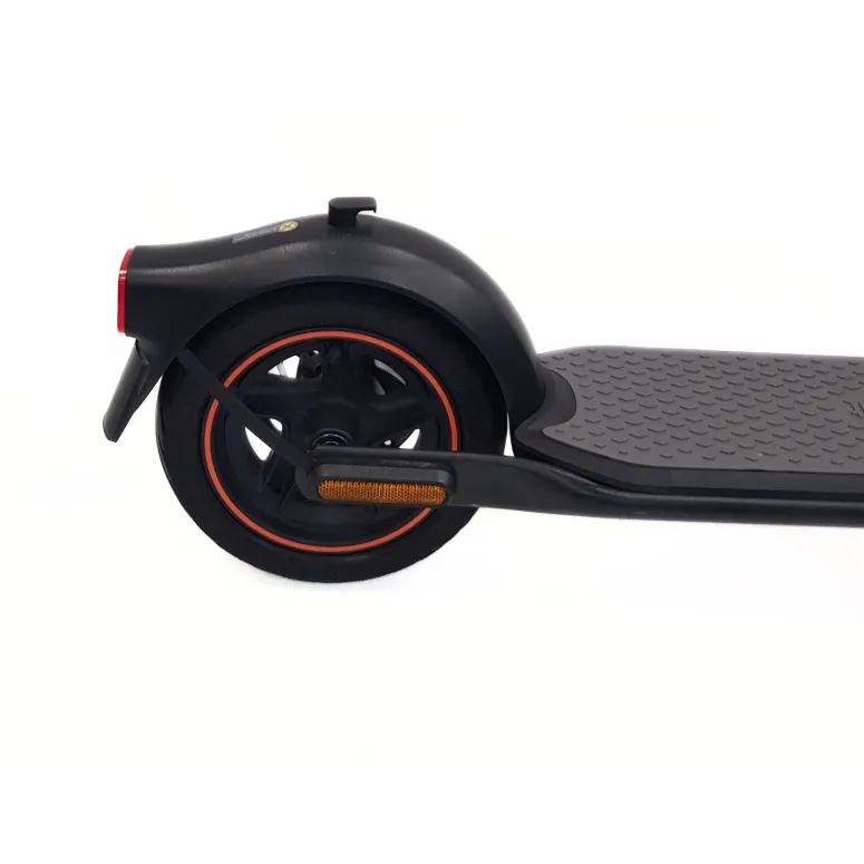 Elektryczna Hulajnoga Segway Ninebot KickScooter F40D II 350W 20km/h 10,2Ah