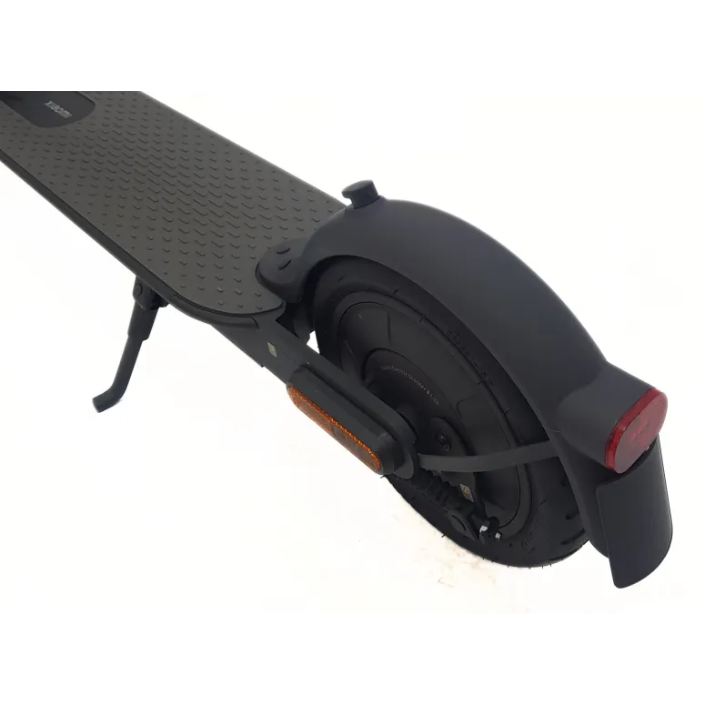 Hulajnoga Elektryczna Xiaomi Mi Electric Scooter 3 Lite Czarna 300W E-ABS