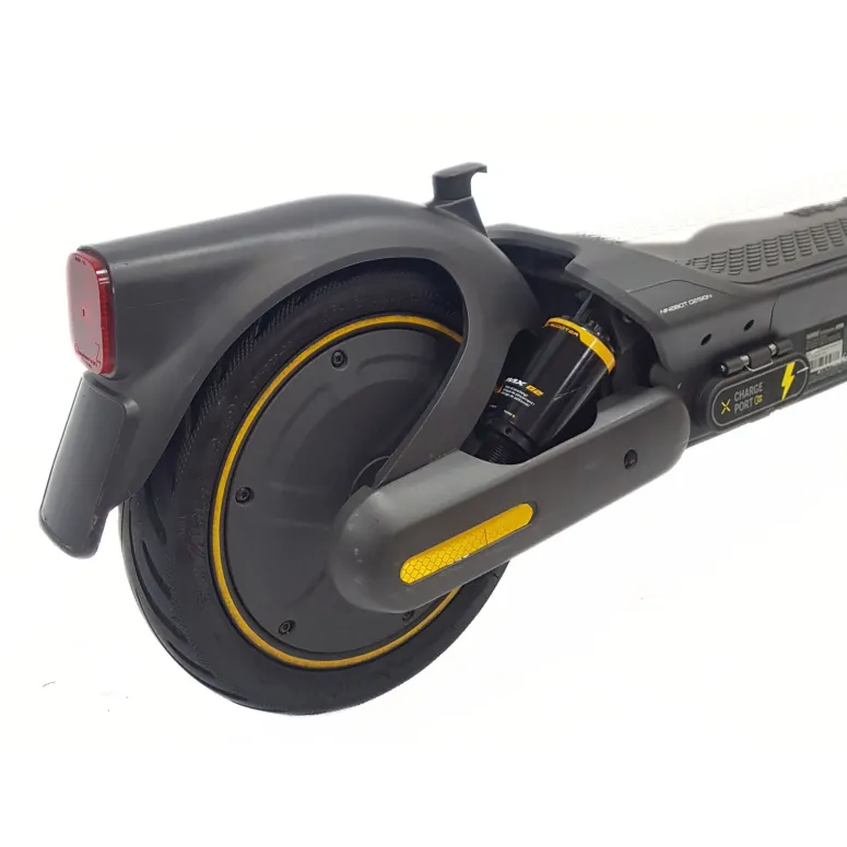 Hulajnoga Elektryczna Segway Ninebot MAX G2 D 3 Tryby 450 W IPX5 20 km/h