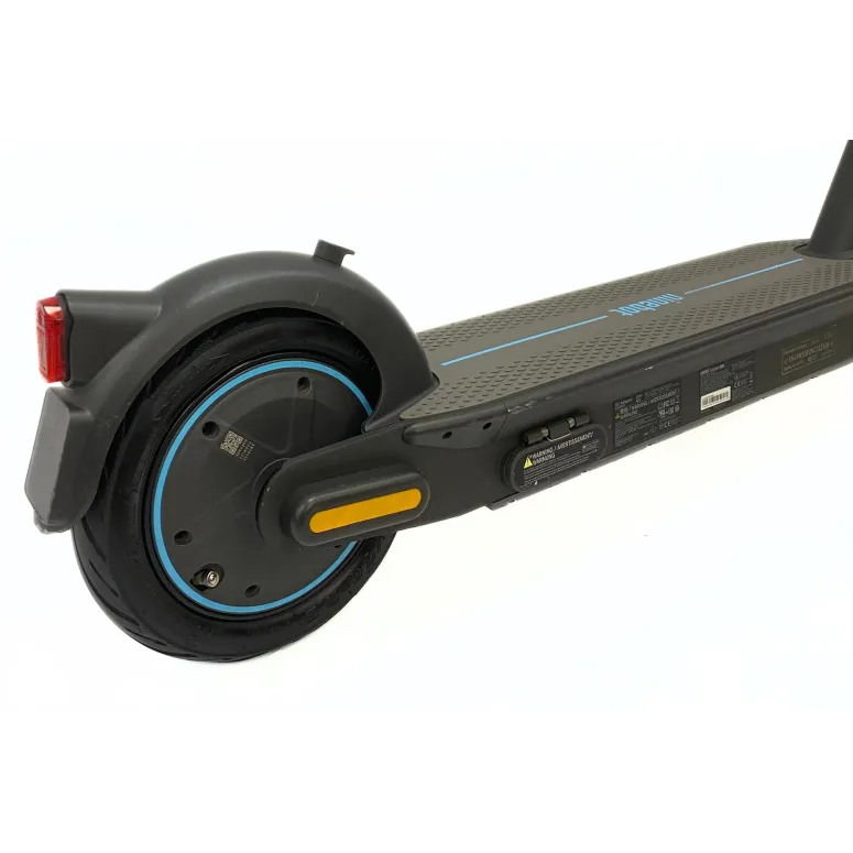 Hulajnoga Elektryczna Segway-Ninebot MAX G30D II 20km/h 350 W Oświetlenie