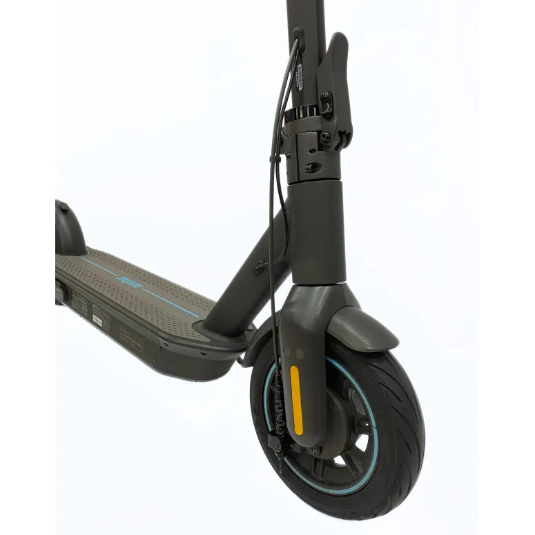 Hulajnoga Elektryczna Segway-Ninebot MAX G30D II 20km/h 350 W Oświetlenie