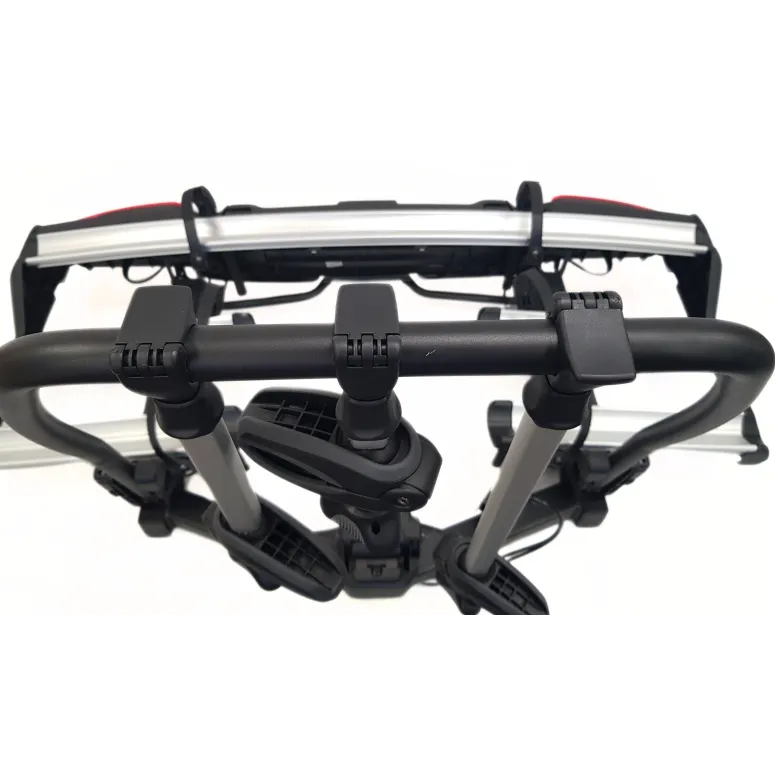 Bagażnik Rowerowy Thule VeloSpace XT3 Aluminium 60kg 3 Rowery Oświetlenie