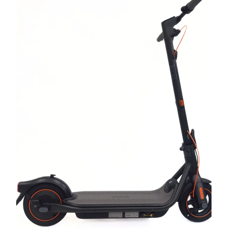 Hulajnoga Elektryczna Segway Ninebot F65I Oświetlenie IPX5 400 W 561 Wh