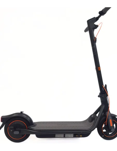 Hulajnoga Elektryczna Segway Ninebot F65I Oświetlenie IPX5 400 W 561 Wh