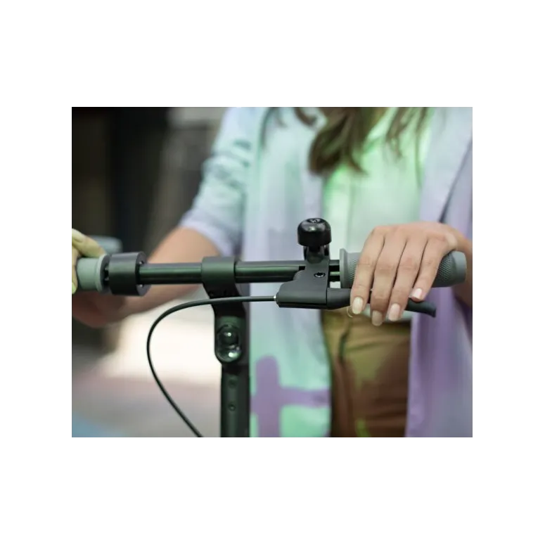 Hulajnoga Elektryczna Segway Ninebot F20D 20km/h 10 cali 5.1Ah IPX5 Światła