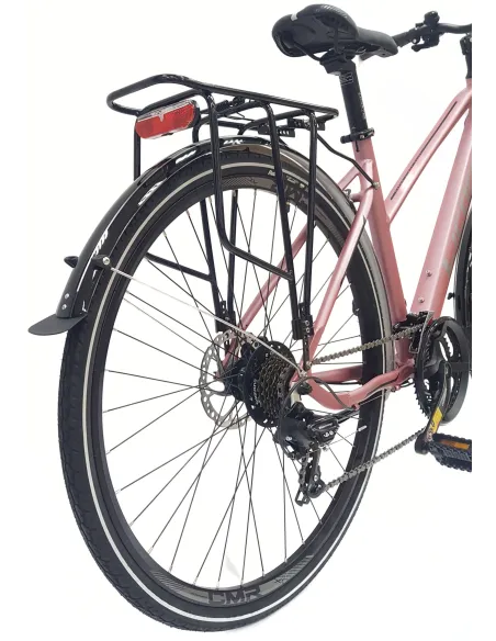 Rower Trekkingowy 28 Aluminium Damski Cyngle Tarcze Dzwonek Światła Stopka