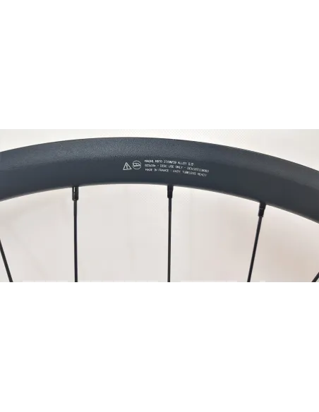 Koło Rowerowe Tylne Shimano 105 28 CenterLock 32H