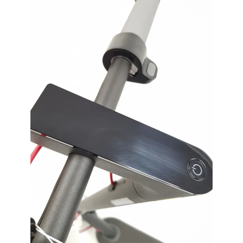 Hulajnoga Elektryczna Xiaomi Electric Scooter 4 Pro 350 W eABS IPX4 Światła