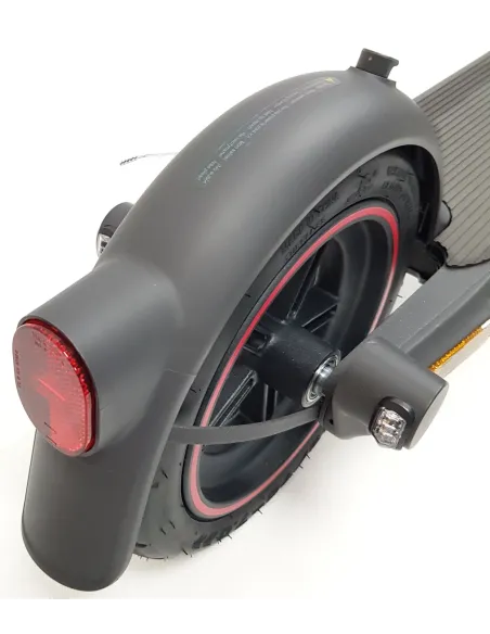 Hulajnoga Elektryczna Xiaomi Electric Scooter 4 Pro 350 W eABS IPX4 Światła
