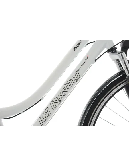 Niemiecki Rower Trekkingowy 28 Uniwersalny 21 biegów Oświetlenie Bagażnik