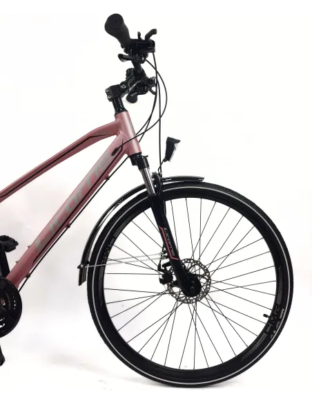 Rower Damski Trekkingowy 28 Alu Cyngle Tarcze Światła Dzwonek Amortyzacja