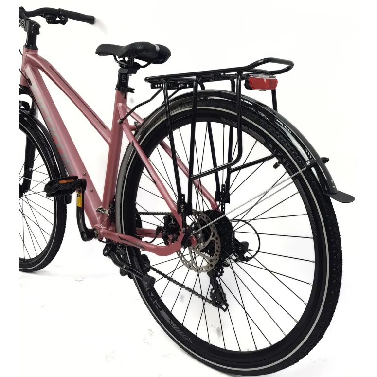 Rower Damski Trekkingowy 28 Alu Cyngle Tarcze Światła Dzwonek Amortyzacja