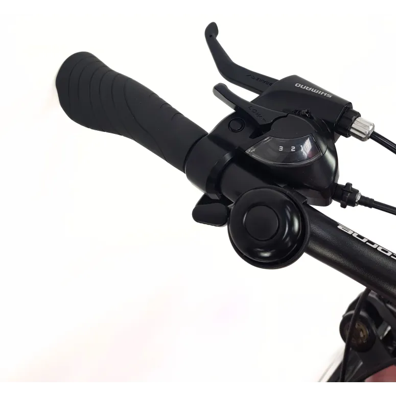 Rower Damski Trekkingowy 28 Alu Cyngle Tarcze Światła Dzwonek Amortyzacja