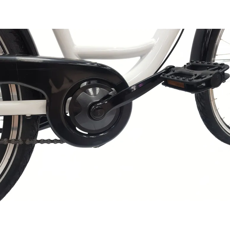 Rower Miejski Damski 26 Młodzieżowy Nexus 3 Bagażnik Stopka Dzwonek Światła