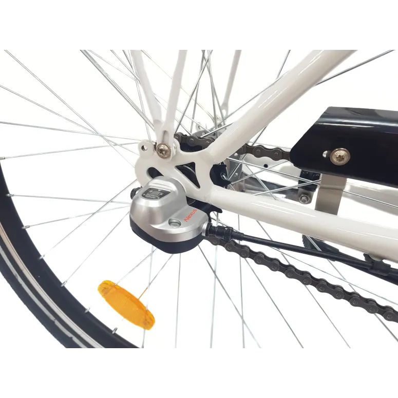 Rower Miejski Damski 26 Młodzieżowy Nexus 3 Bagażnik Stopka Dzwonek Światła