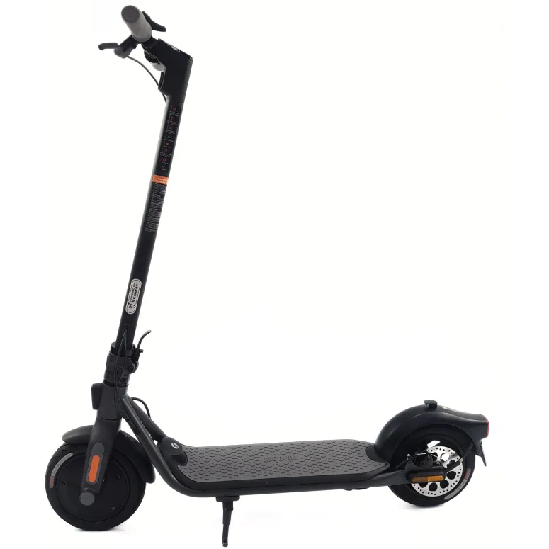 Hulajnoga Elektryczna Segway Ninebot F20D 20km/h IPX5 10 cali 5.1Ah Światła