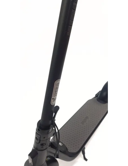 Hulajnoga Elektryczna Segway Ninebot F20D 20km/h IPX5 10 cali 5.1Ah Światła