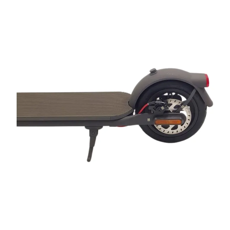 Hulajnoga Elektryczna Xiaomi Electric Scooter 4 300W Zasięg 35km 7.65Ah 10"