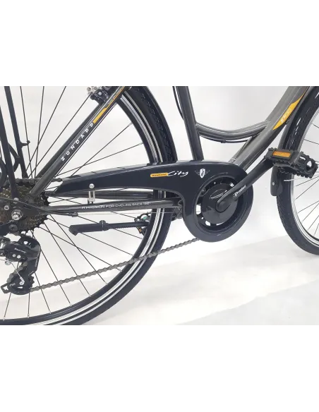 Rower Miejski Damski 28 Koszyk Damka Oświetlenie Dynamo Bagażnik Dzwonek