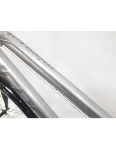 Rower Trekkingowy Uniwersalny 28 Cyngle 21 Biegów Bagażnik Światła Dzwonek