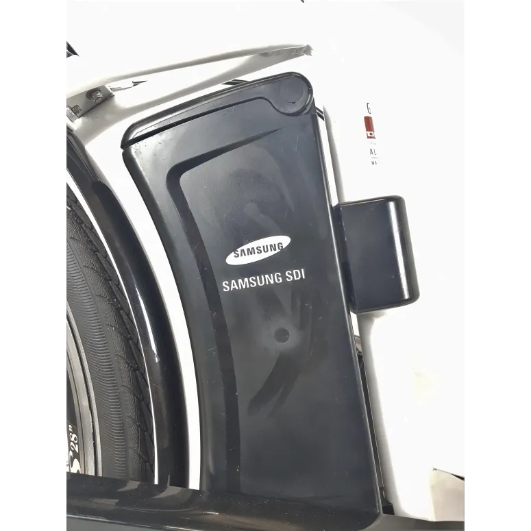 Rower Elektryczny Trekking 28 Nexus 3 Wspomaganie