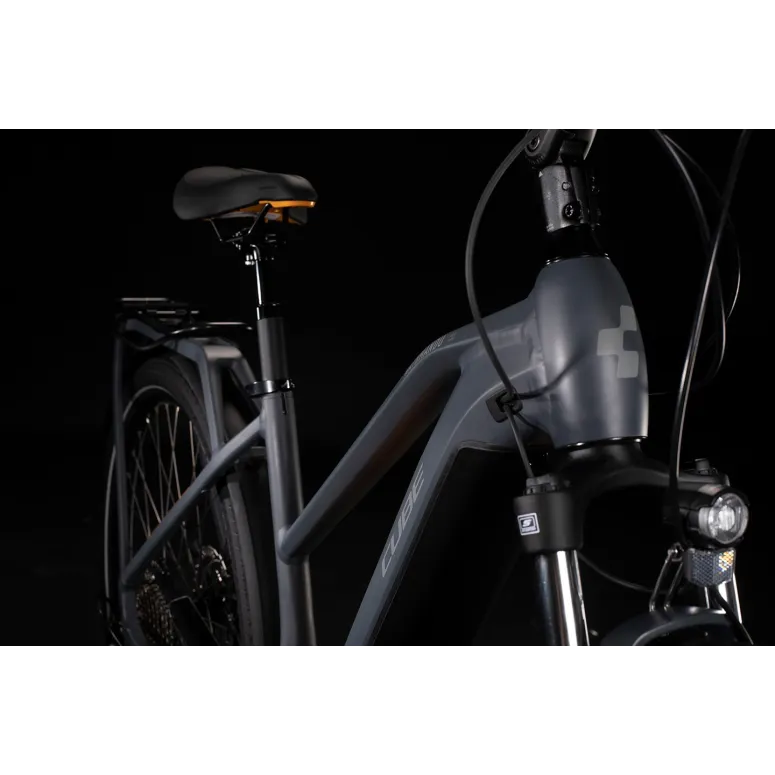 Elektryczny Cube Pro 625 Deore Hydraulika 150 km