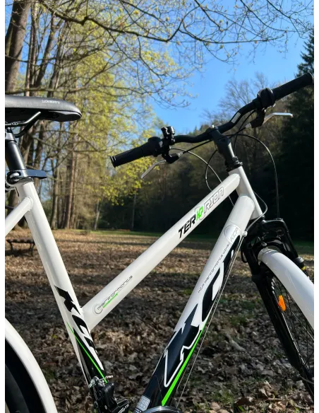 Rower Damski Trekkingowy Miejski Koła 26" SHIMANO Dynamo Amortyzacja GRATIS