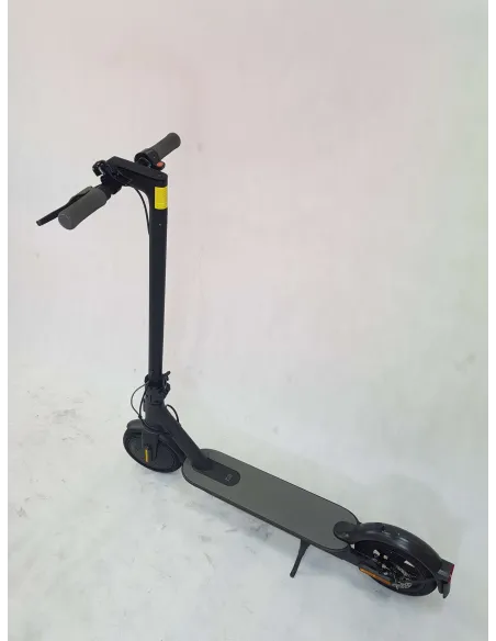 Hulajnoga Xiaomi Mi Electric Scooter Essential 8,5